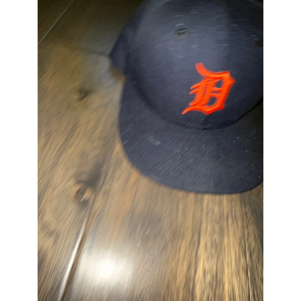New Era Detroit Tigers MLB Baseball Cap Youth Size 6 3/8 Navy Orange‎